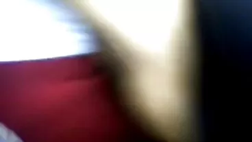 La superbe xxx gratuit hd brune Eliza Ibarra saute sur une grosse bite