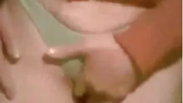 Deux anges séduisants Emma Hix et Silvia film porno francais hd Saige profitent du sexe chaud