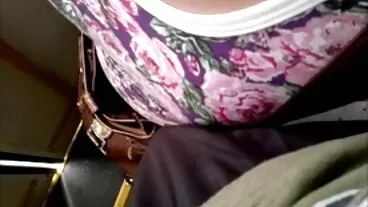 L'ange aux gros seins BBW Paige Turner sent une bite bien dure dans sa film x francais hd petite fente