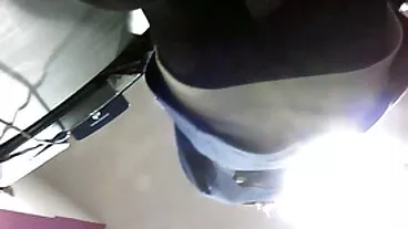 L'ange aux gros seins Cindy Cupps s'amuse avec vidéo porno hd gratuit un énorme pénis