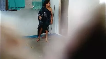 Ange ébène xxx hd gratuit aux gros seins Delotta Brown baisée par une longue bite blanche