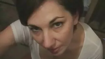 La prostituée site porno hd MILF Valentina Jewels aime le sexe anal en levrette