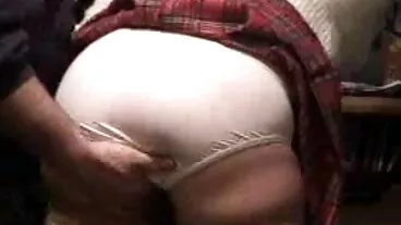 La blonde sensuelle aux petits seins Savanna Jolie filme porono gratis se fait défoncer par une grosse bite