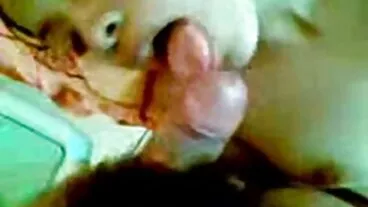 La douce teen Anya Olsen vidéo porno hd gratuit chevauche une grosse bite avec amour et plaisir