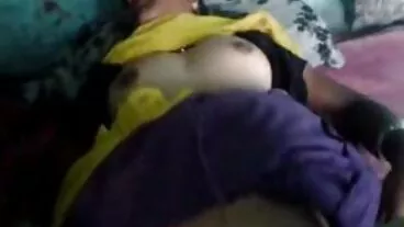Solo esthétique en plein air avec un modèle porno francais hd japonais aux gros seins Hitomi