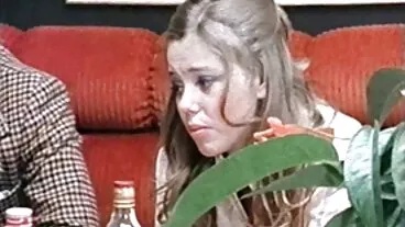 La nana porno video hd gratuit aux cheveux longs Alina West profite d'une pénétration intensive