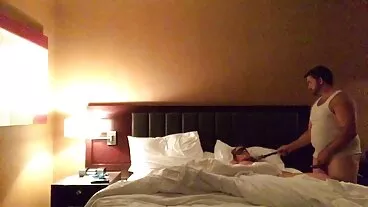 Séance anale brutale avec une belle porno 4k gratuit brune huilée Misty Meaner
