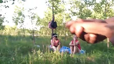 La mince brune site porno hd gratuit Gianna Dior saute sur une grosse bite avec plaisir